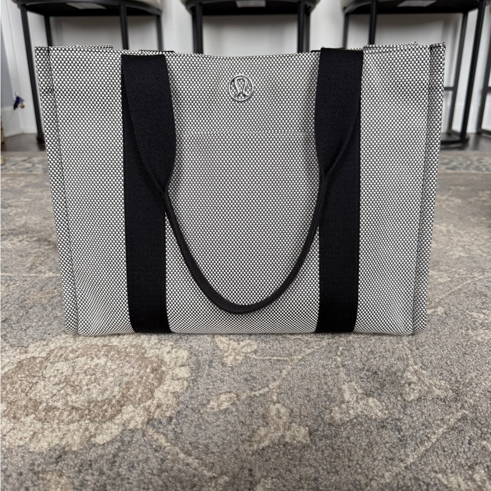 Lululemon Tote Bag
